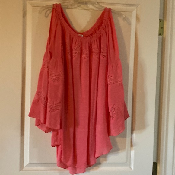 Tunic - Picture 1 of 3